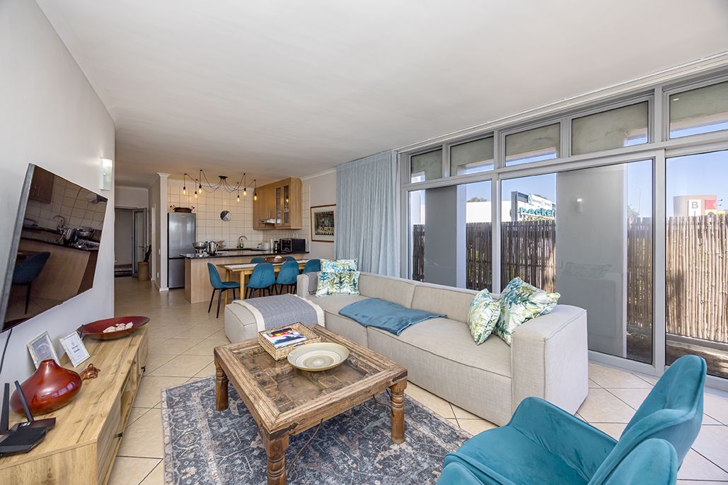 African Sky Beachside Escape living space, Big Bay